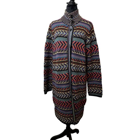Multicolor Patterned Women's Sweater Coat - Picture 2 of 10